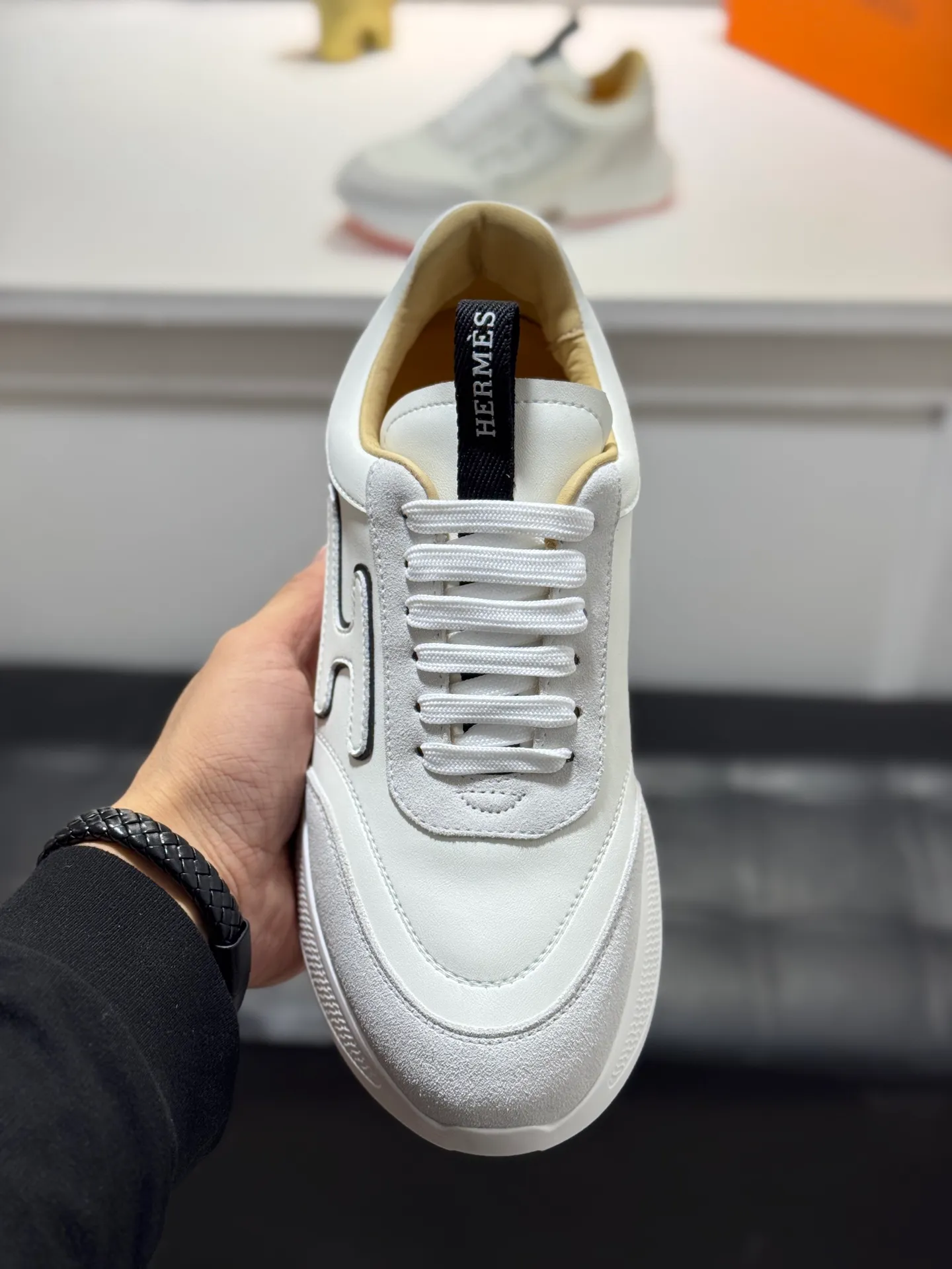 Men's shoes 💰480【New style】🪷🪷Top quality goods🇮🇹🇮🇹New style "Hermès" Hermès top purchasing agent🔍🔍New products from men's counter The upper is made of cowhide leather ~ Sole: The original factory's exclusive movable molded foam outsole, light ~ super comfortable, original factory follow-up goods, 🔍🔍 high quality, can be entered and exited the counter at will, multiple colors are available, welcome to compare Size: 38-44 (45. Customized
